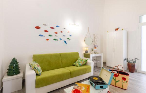Iris Apartment, Comfort E Stile Nel Cuore Di Bisceglie Exterior foto